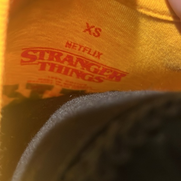 Stranger things shirt - Picture 5 of 5